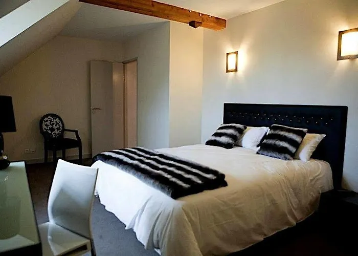 Hotel Logis Le Prieure Des Gourmands Châteaubriant