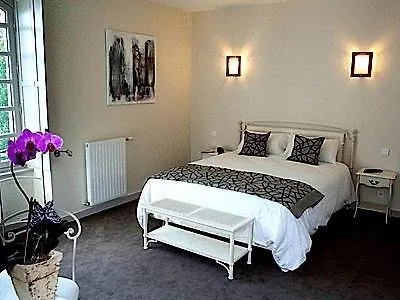 Logis Le Prieure Des Gourmands Hotel 3*